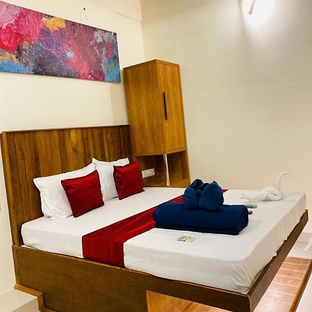 Rio Rooms Mims Calicut Eksteriør billede