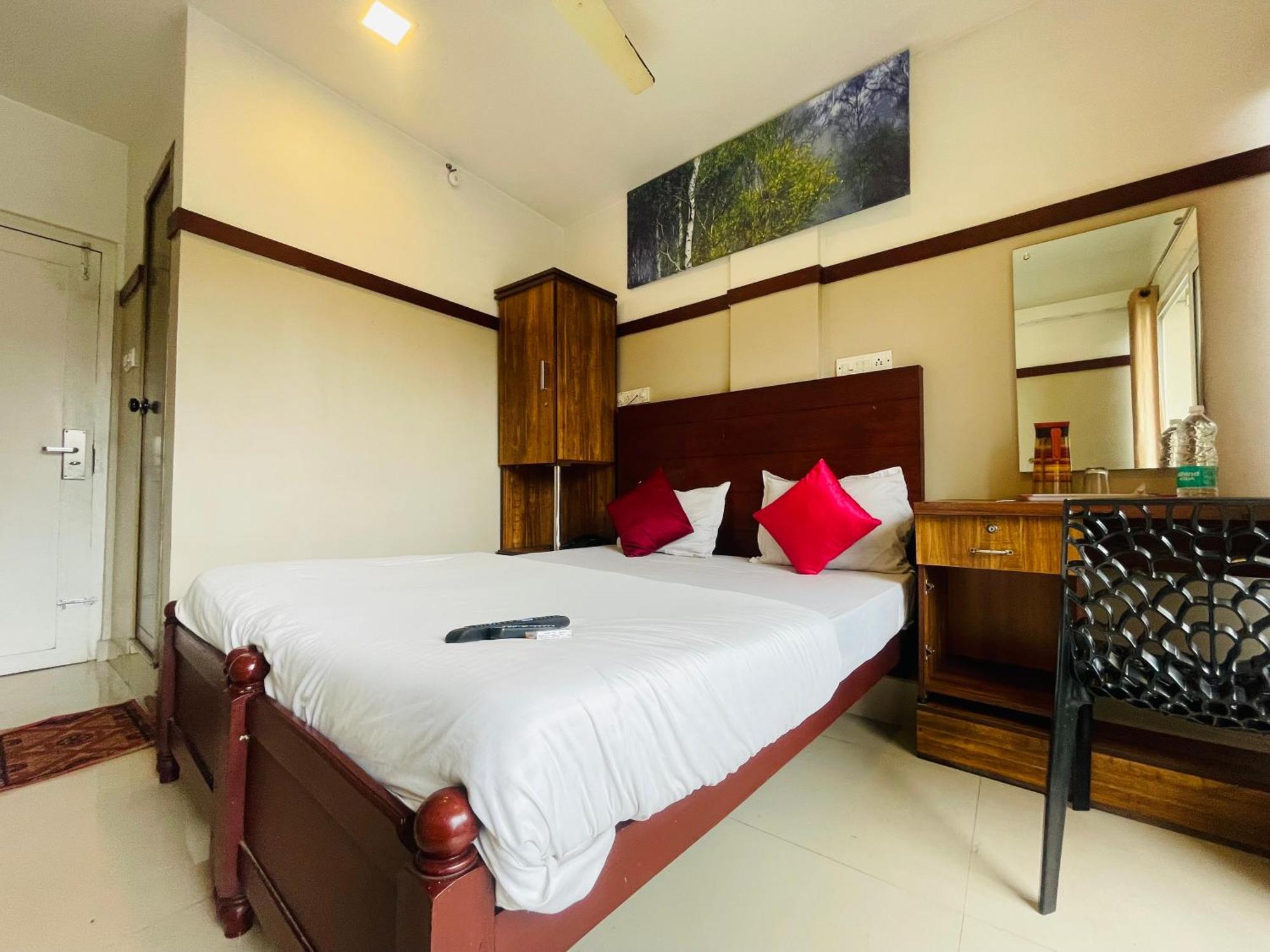 Rio Rooms Mims Calicut Eksteriør billede