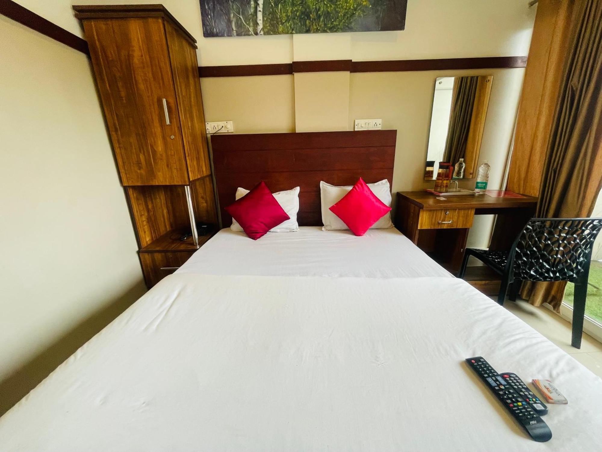 Rio Rooms Mims Calicut Eksteriør billede