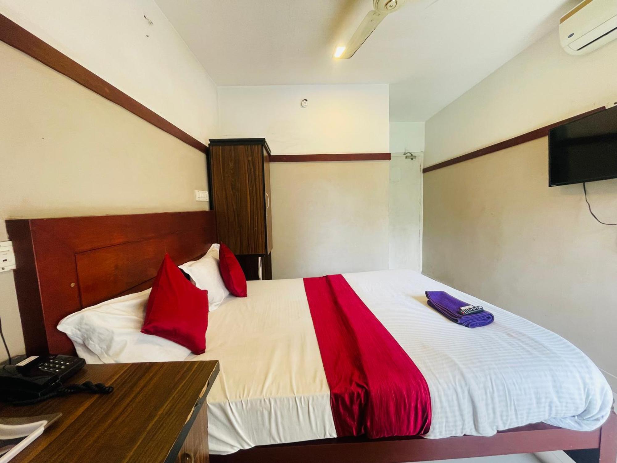 Rio Rooms Mims Calicut Eksteriør billede
